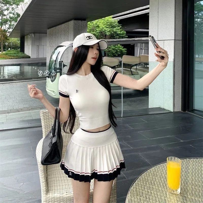 韓国の夏用ツーピーススーツカジュアルテニスゴルフスポーツスー - Summer Golf Clothing のレビューと価格